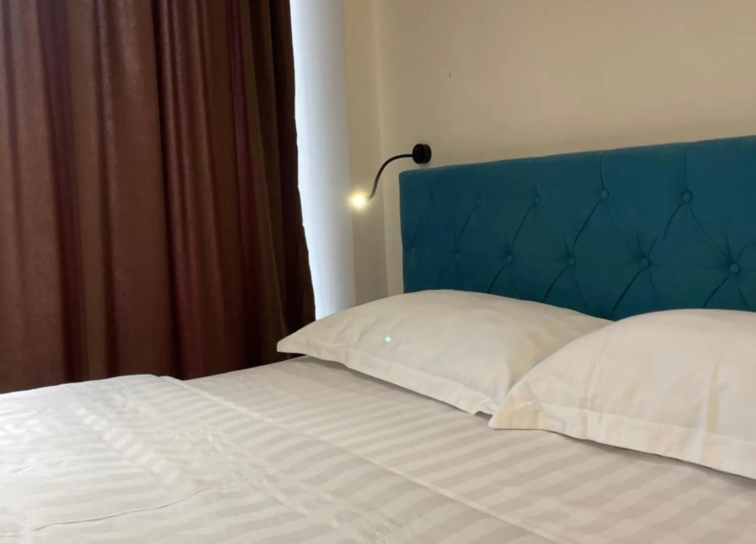 Boutique Central Studio Apartments 地拉那